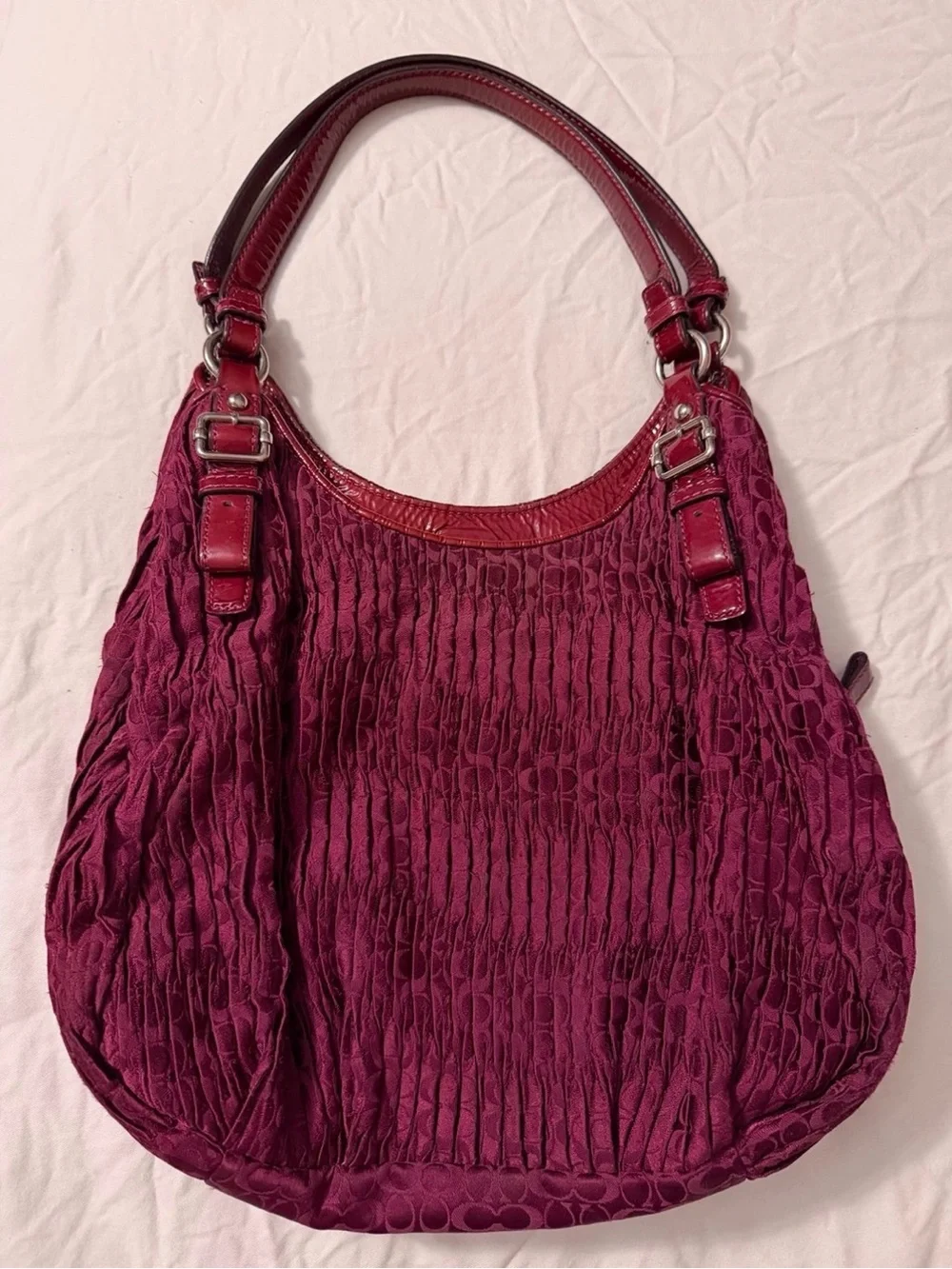 Coach Madison Maggie burgundy shoulder bag